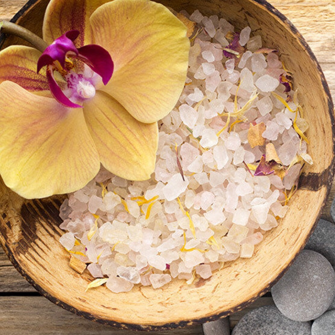 Sea Salt & Orchid - Highly Scented Wax Melts